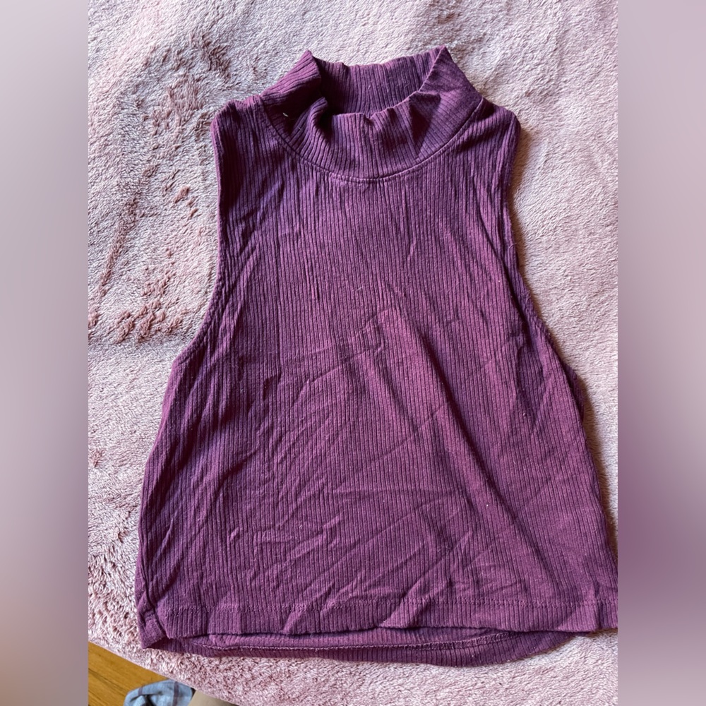 Sleeveless Ribbed Mock Neck Top - Purple